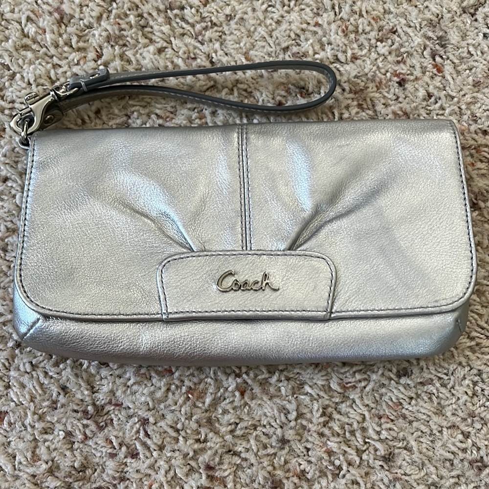 Coach Ashley large leather clutch wristlet/wallet mini bag